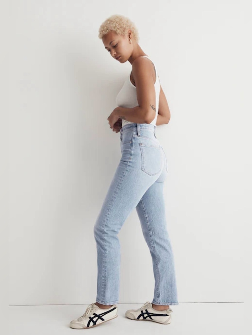 Madewell The Curvy Perfect Vintage Jeans Size 30 Light Wash 100% Cotton Denim - Picture 9 of 10